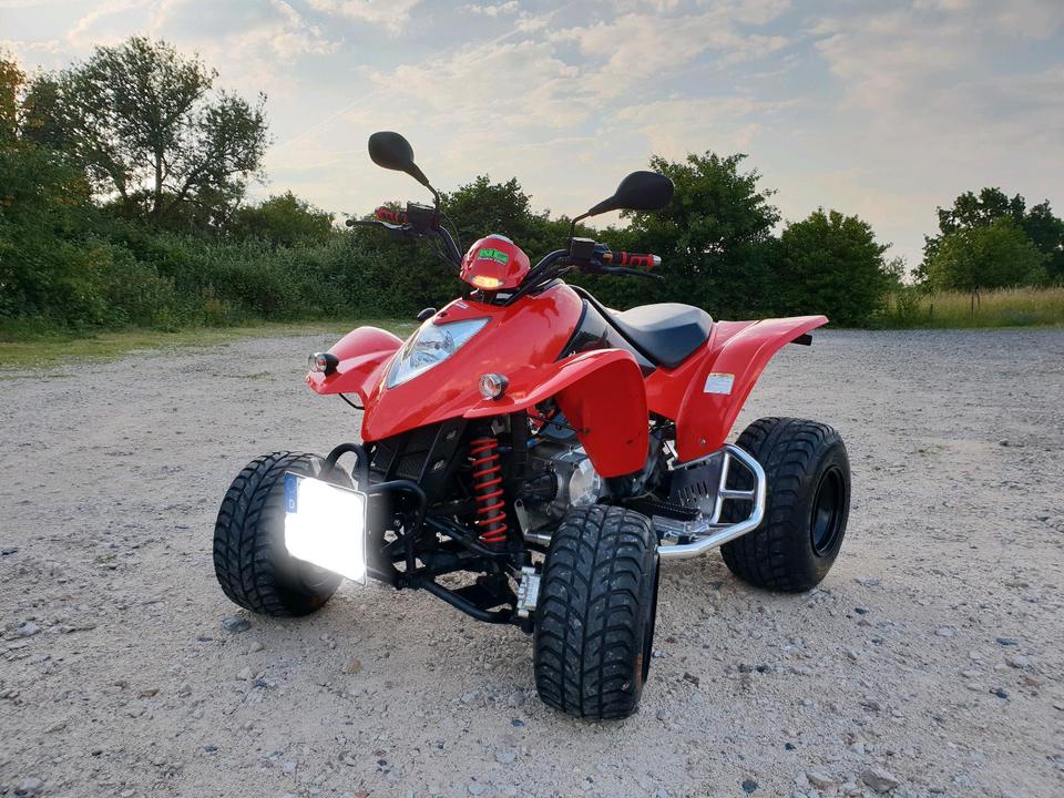 Kymco Quad mit super Optik 2004 — vehicle for AFU Ukraine