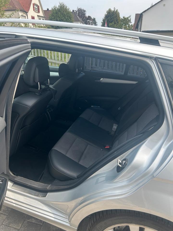 Mercedes Benz C 200 2010 — photo 6