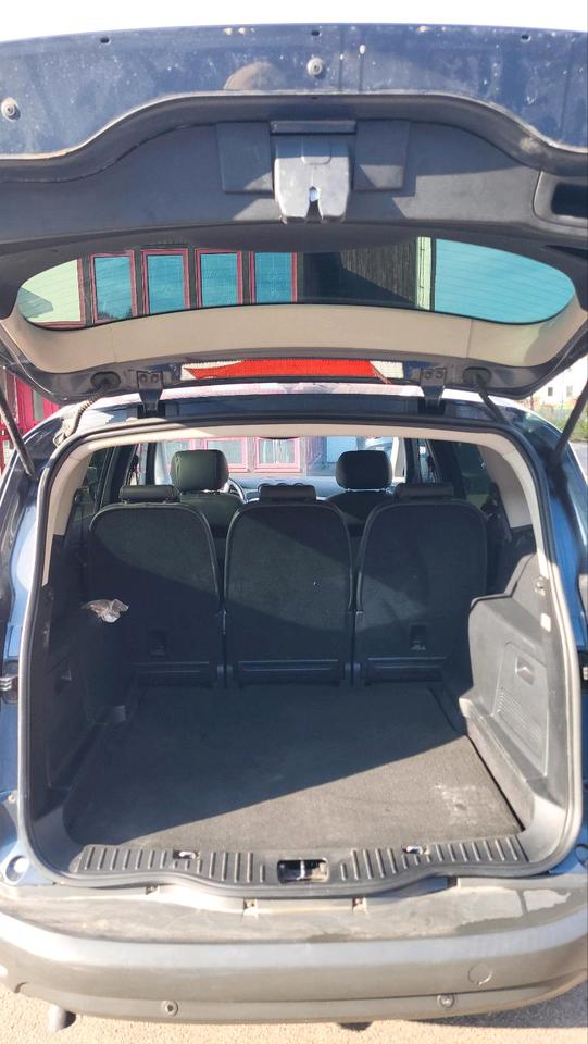 Ford S-Max 2008 — photo 8