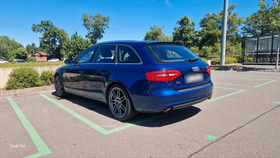 Audi A4 2012 — photo 5
