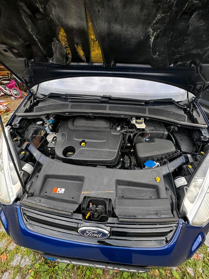 Ford S-Max 2014 — салон