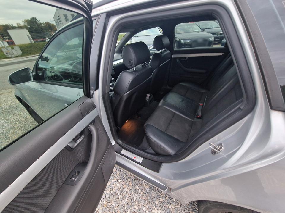 Audi A4 2007 — photo 11