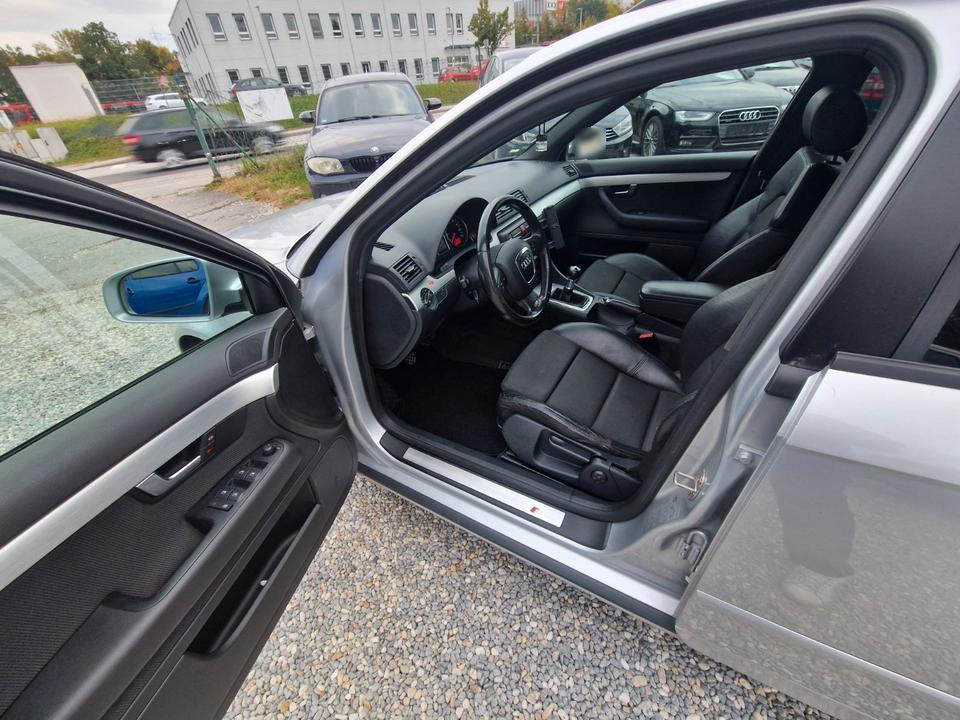 Audi A4 2007 — photo 9