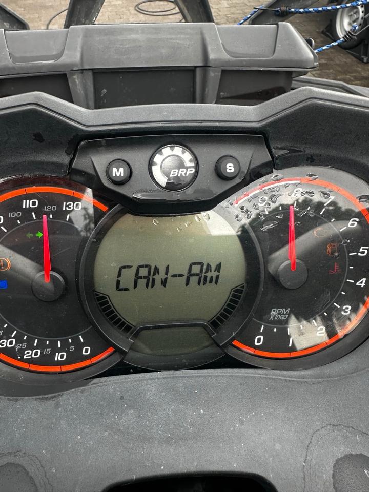Weitere Motorräder Can-Am Outlander MAX 1000 XT-P, EZ 05/ , Top Zustand 2015 — photo 5