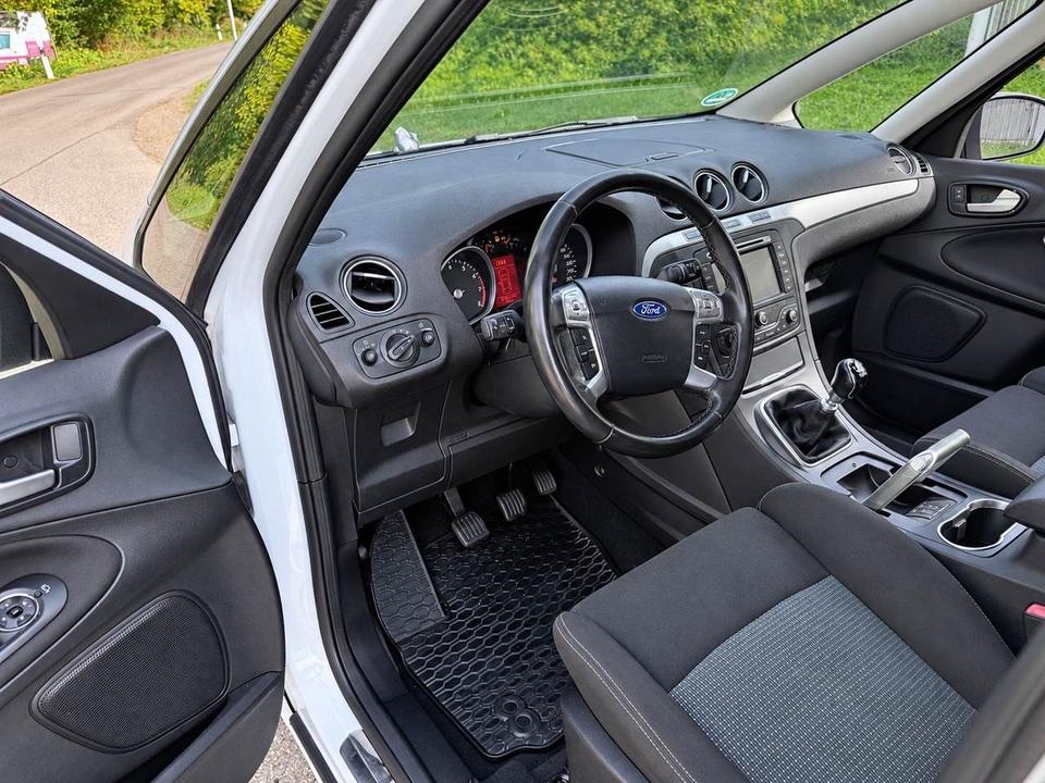 Ford S-Max 2015 — фото 7