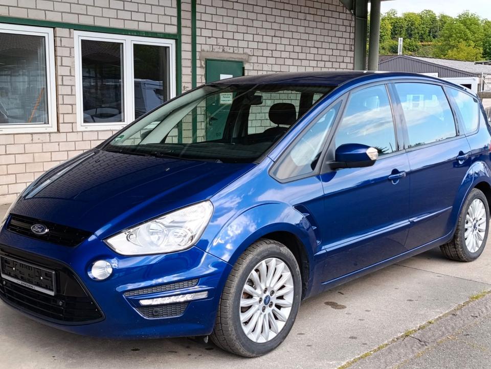 Ford S-Max 2015 — фото 10
