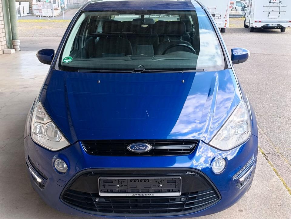 Ford S-Max 2015 — фото 11