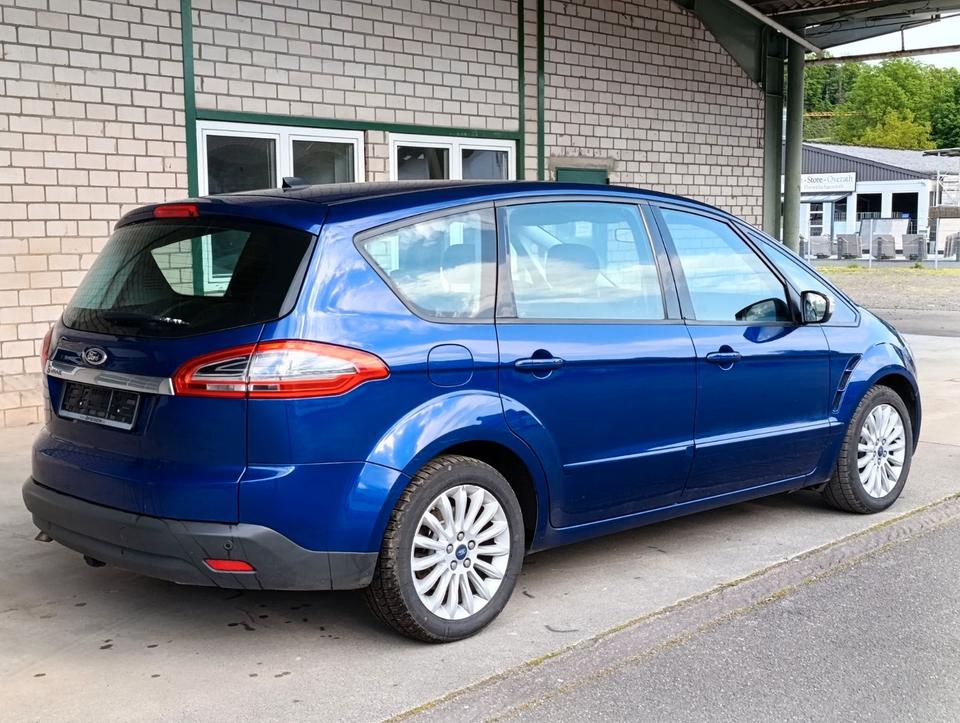 Ford S-Max 2015 — двигун