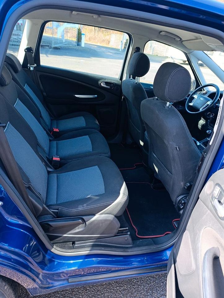 Ford S-Max 2015 — фото 8