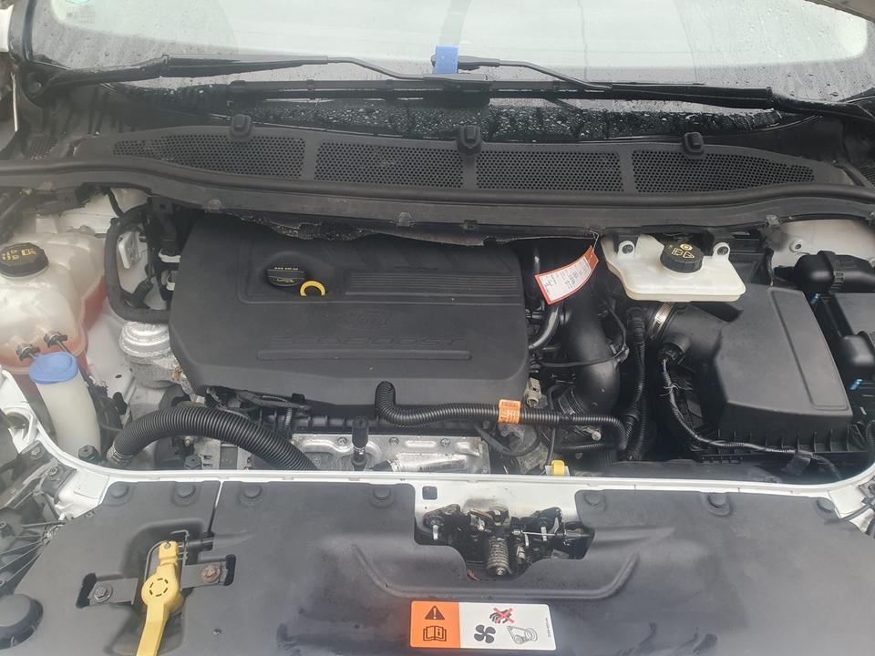 Ford S-Max 2015 — photo 12