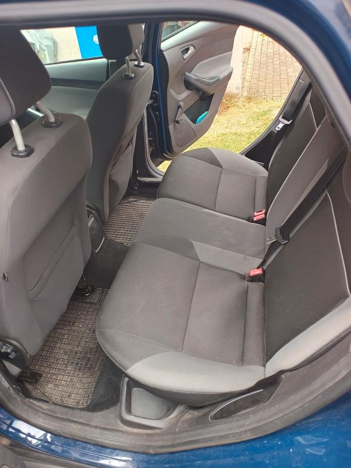 Ford Focus 2014 — photo 12