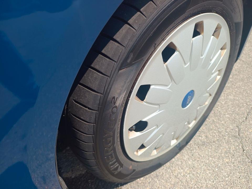 Ford Focus 2014 — photo 7