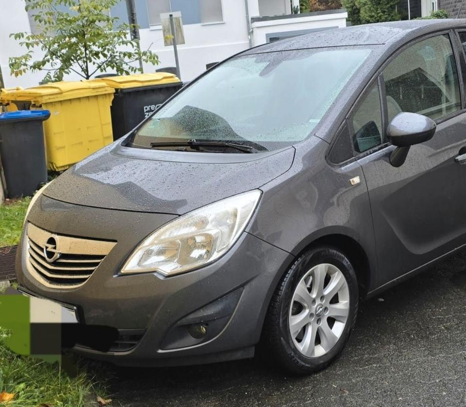 Opel Meriva 2012 — photo 7