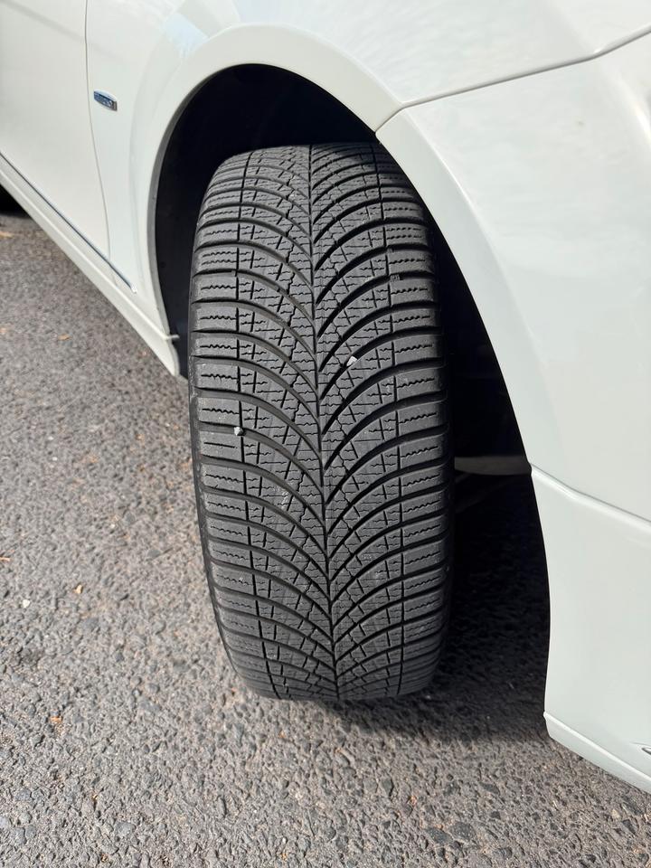 Mercedes Benz C 220 2010 — photo 8