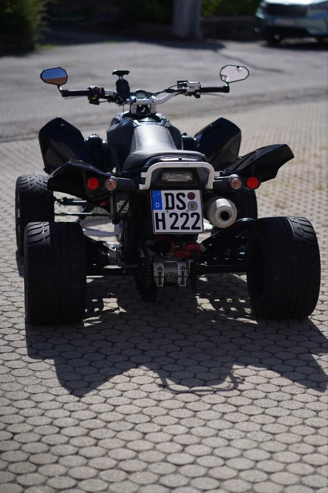  Quad Adly 300/320 xs mit Straßenbereifung 2013 — interior