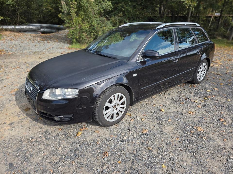 Audi A4 2008 — interior