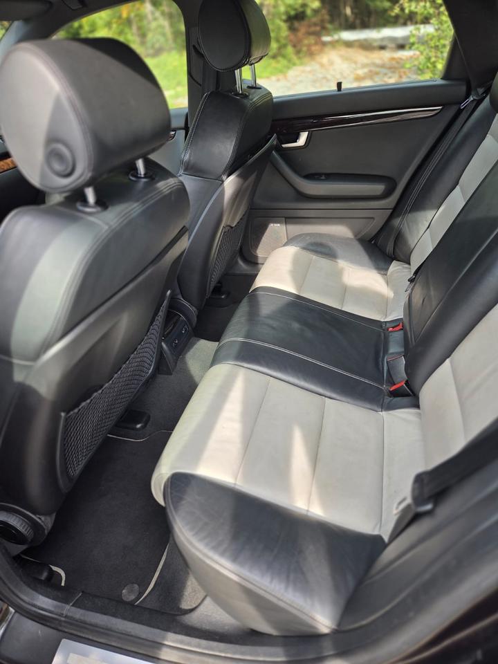 Audi A4 2008 — photo 6