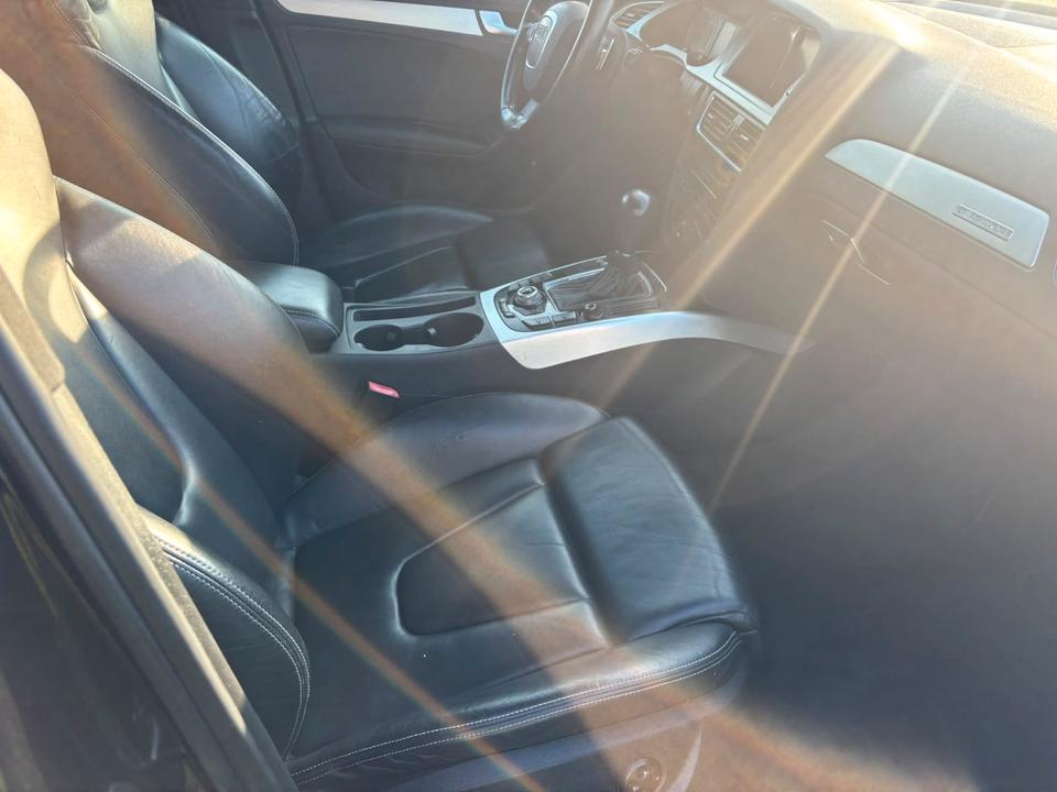 Audi S4 2010 — photo 10