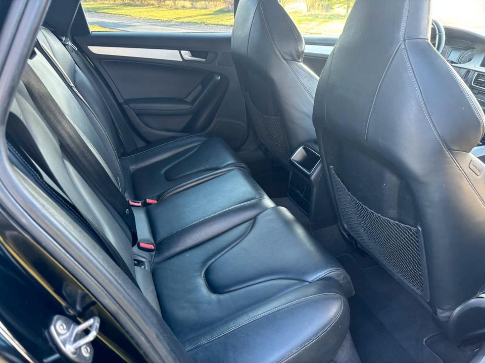 Audi S4 2010 — photo 11