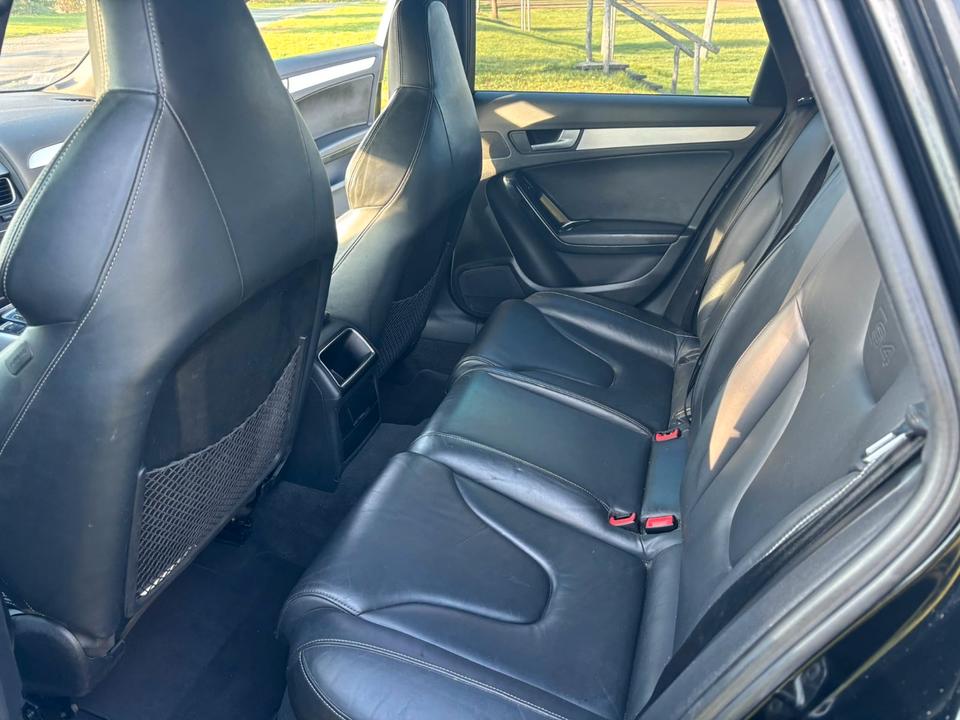 Audi S4 2010 — photo 12