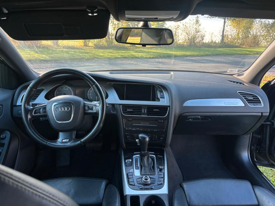 Audi S4 2010 — photo 13