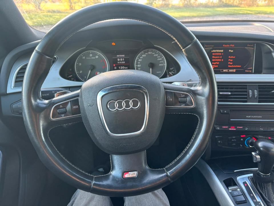 Audi S4 2010 — photo 14