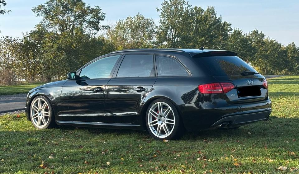 Audi S4 2010 — photo 5