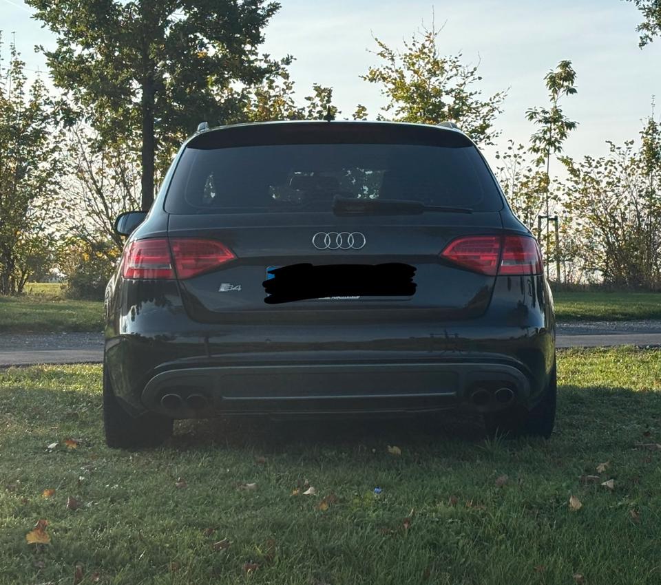 Audi S4 2010 — photo 6