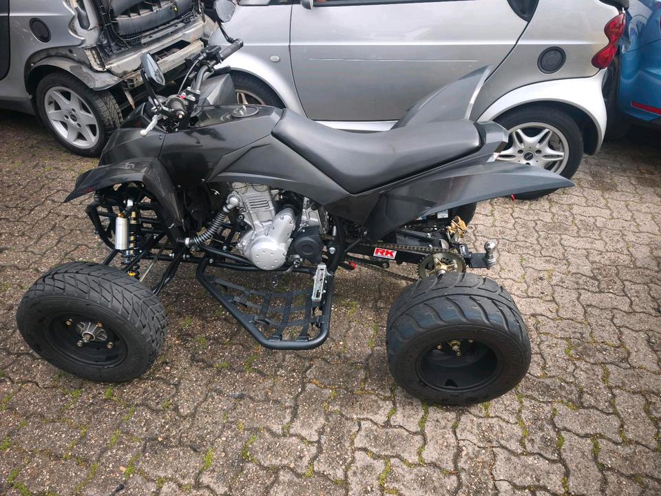  Triton, SMC , Canyon, black lizart, 650ccm ,z650 Tausch 2013 — салон