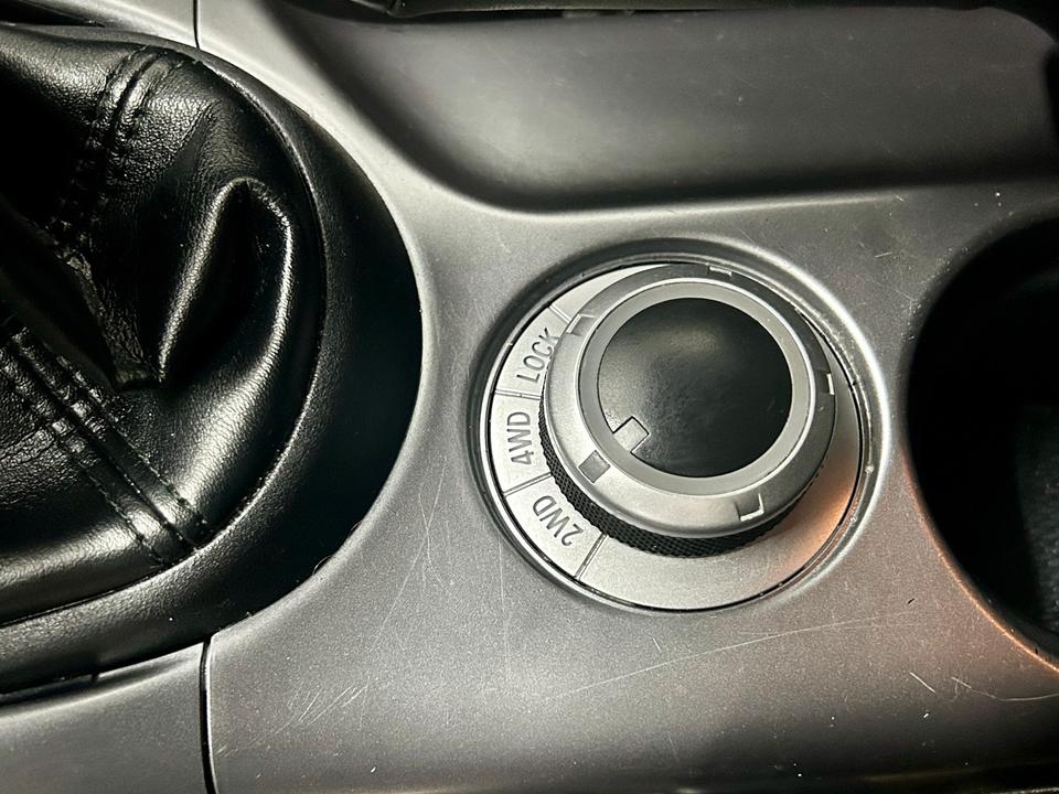 Peugeot 4007 2008 — photo 20