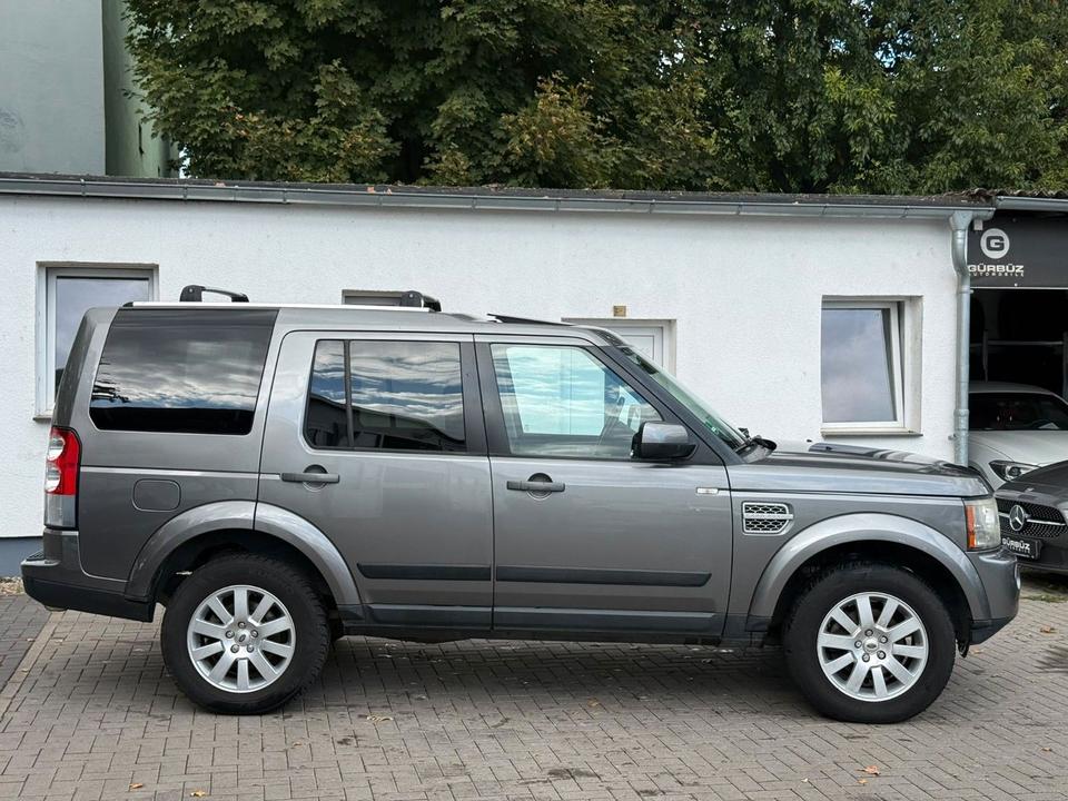 Land Rover Discovery 2010 — photo 8