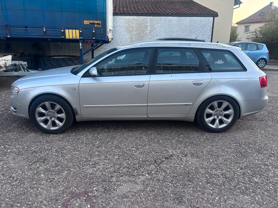 Audi A4 2006 — rear view