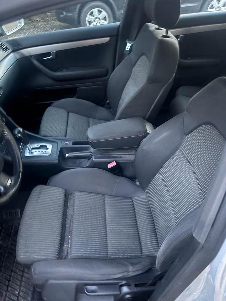 Audi A4 2006 — photo 6