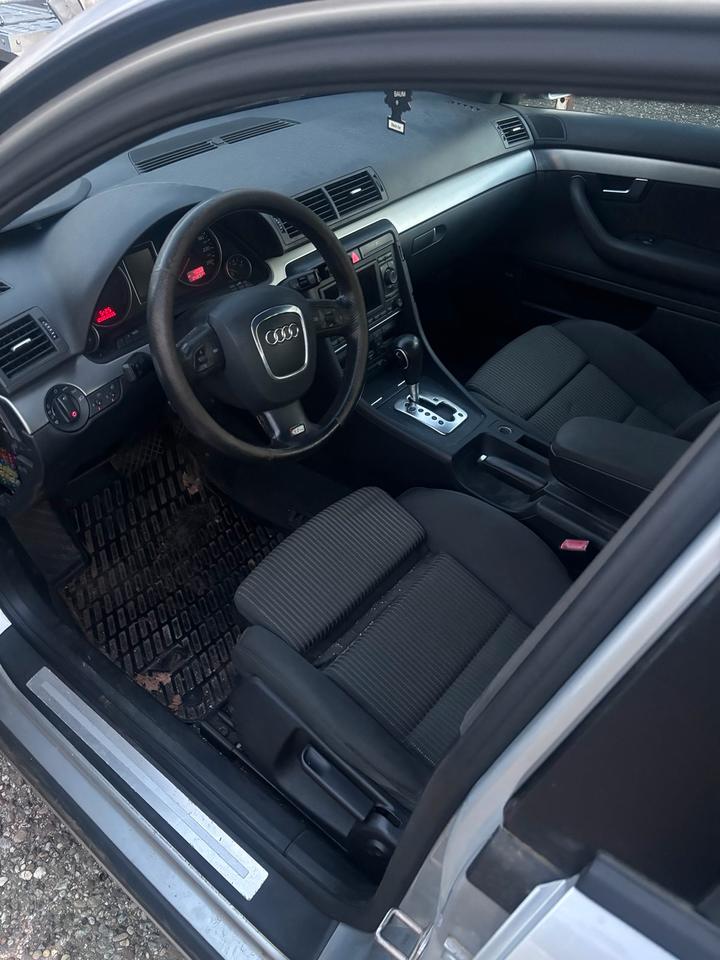 Audi A4 2006 — photo 7