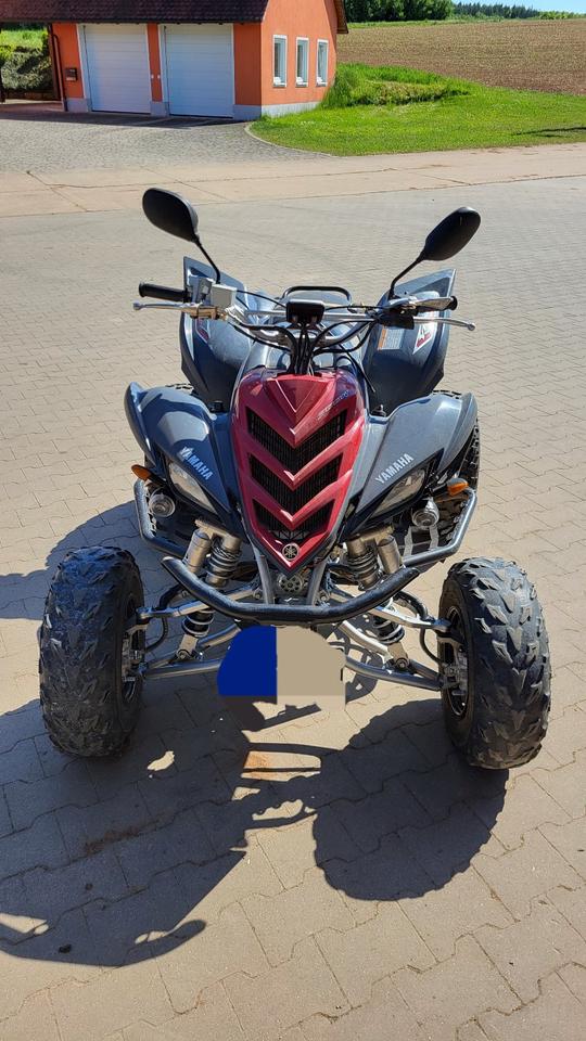 Yamaha Raptor 700 Quad 2010 — rear view