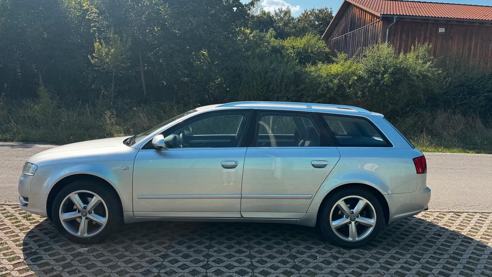 Audi A4 2008 — photo 6