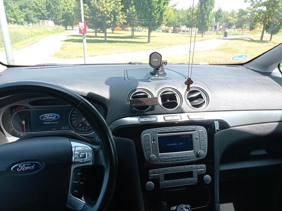 Ford S-Max 2010 — photo 6