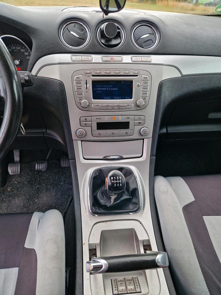 Ford S-Max 2008 — photo 8