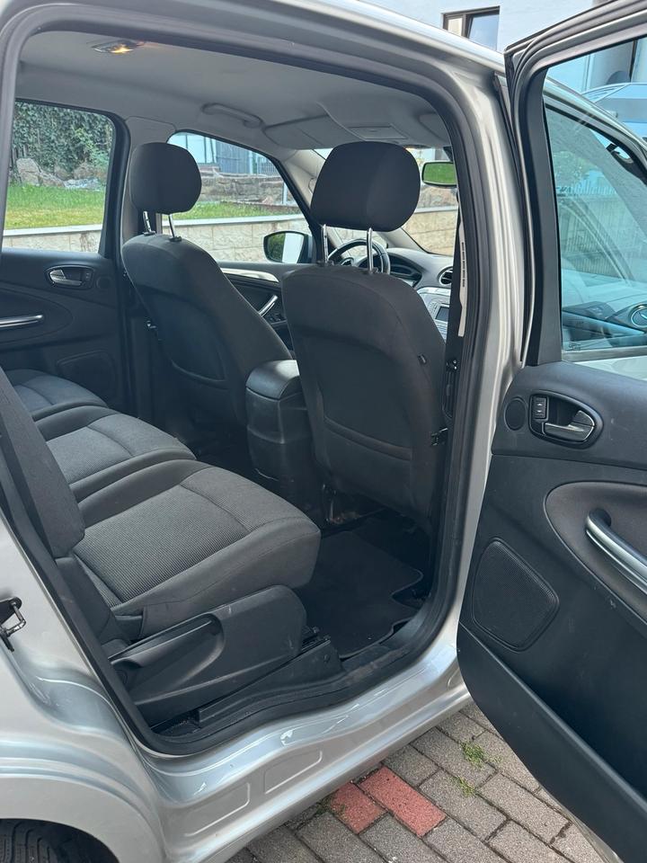 Ford S-Max 2008 — двигун