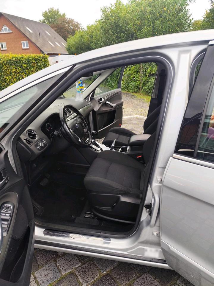 Ford S-Max 2011 — photo 7