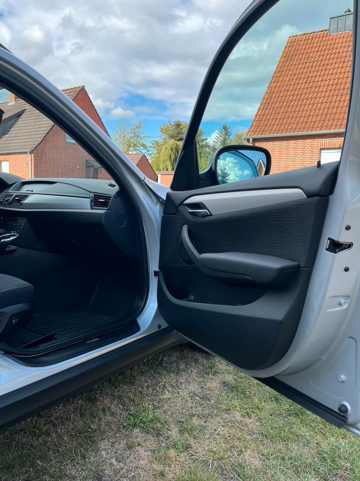 BMW X1 2010 — photo 10