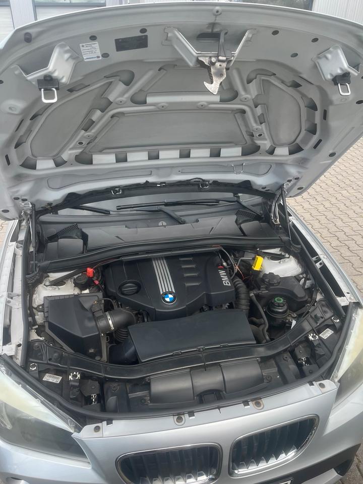 BMW X1 2010 — photo 17