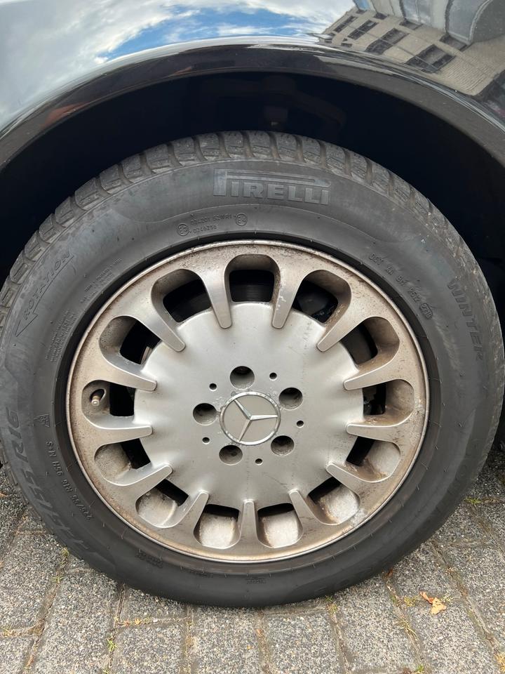 Mercedes Benz E 280 2006 — photo 13