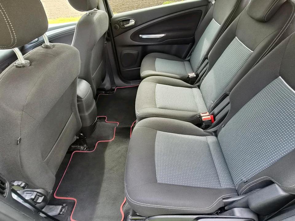 Ford S-Max 2013 — engine