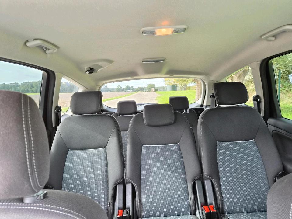 Ford S-Max 2013 — photo 9