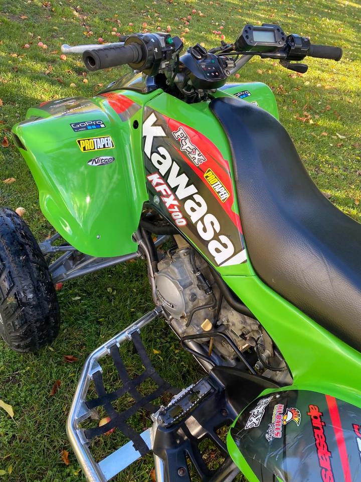 Kawasaki Quad/Atv Kawasaki KFX 700 2009 — engine 700 ccm