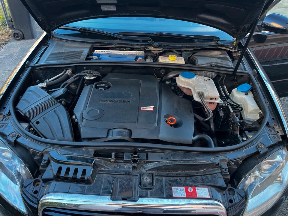 Audi A4 2007 — двигун