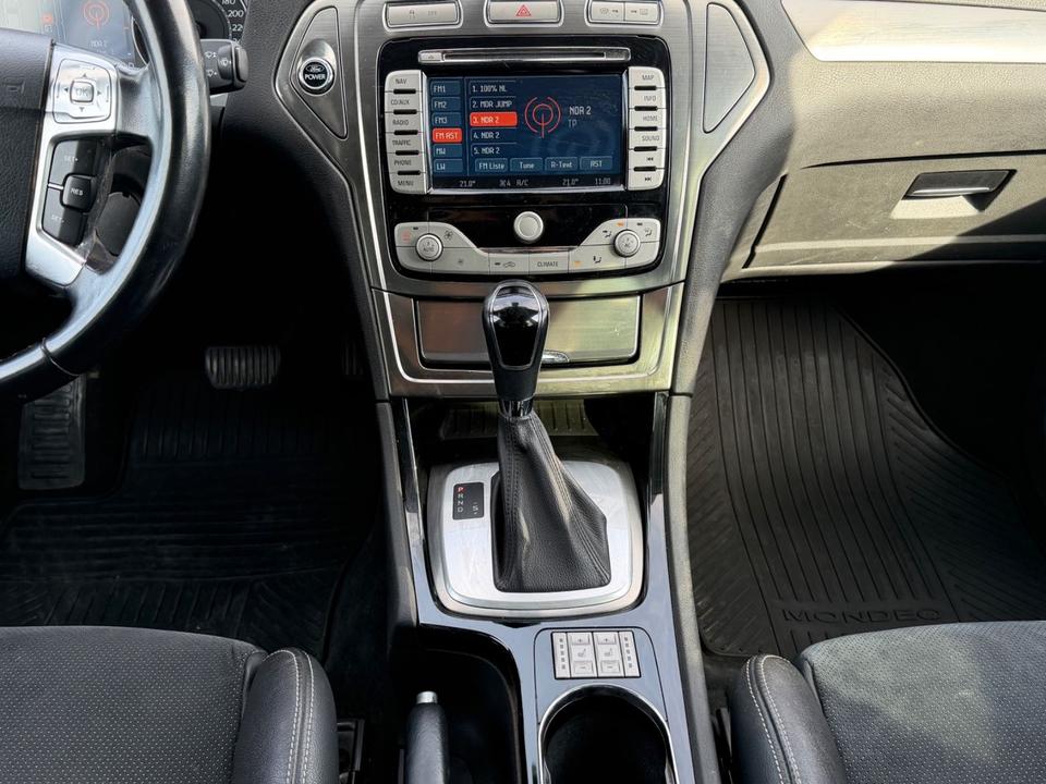 Ford Mondeo 2010 — photo 13