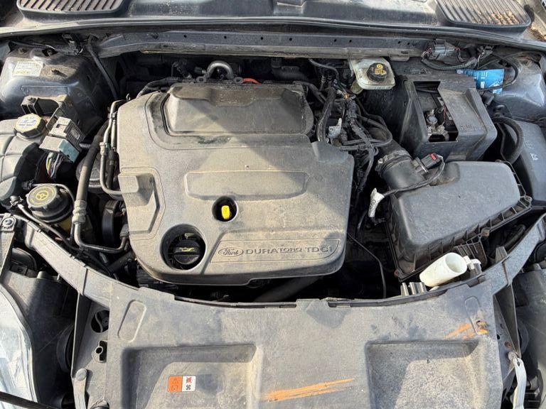 Ford Mondeo 2010 — photo 15