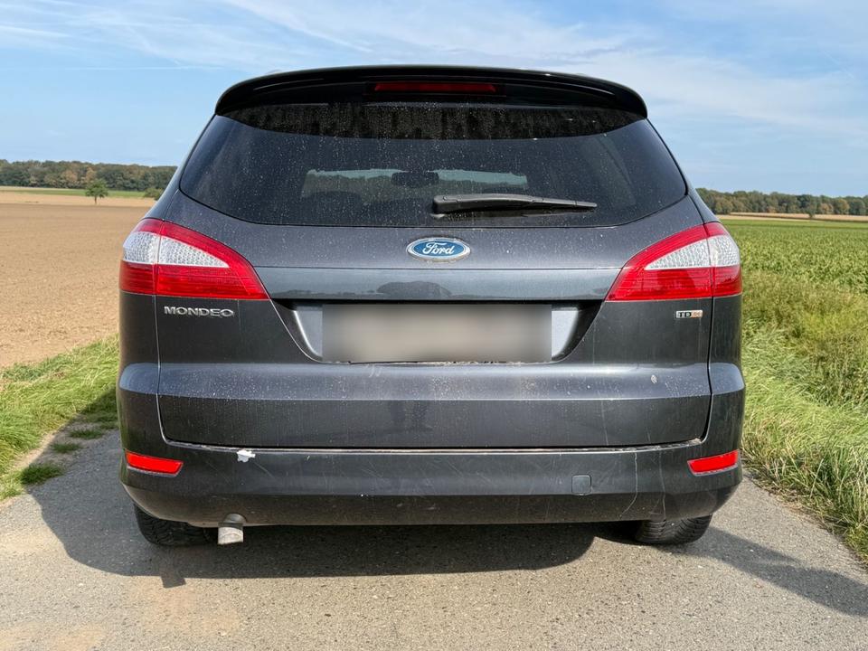 Ford Mondeo 2010 — photo 6